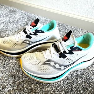 Saucony Endorphin Pro 2
